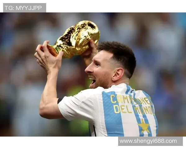 从草根到巨星 足球球员成名之路的成长与奋斗历程 从草根到巨星 足球球员成名之路的成长与奋斗历程