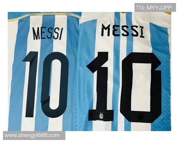 足球巨星荣耀时刻海报设计框架与创意展示解析